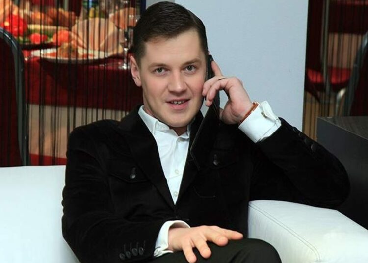 Совсем молодым из жизни ушел актер театра и кино Денис Верягин