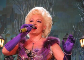 Обретшая неожиданную популярность у молодежи Кадышева быстро удвоила гонорары