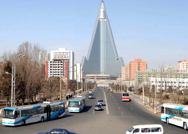 Москвичка отдохнула в Северной Корее и обнаружила в номере прослушку