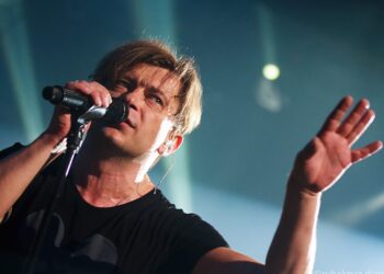 Минюст помешал махинациям Левы из группы «Би-2» с деньгами в России