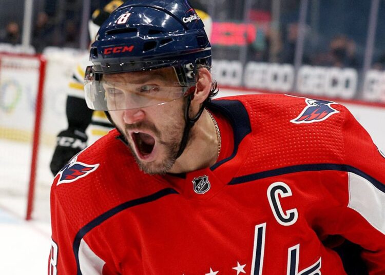 Овечкин пояснил, почему обратился именно к русским после установления рекорда