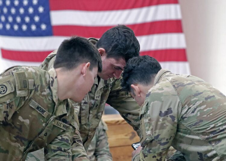 Трамп готовит ответ Путину на майский Парад Победы в Москве