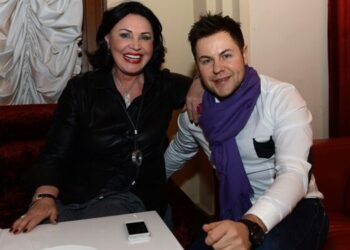 «Ты меня губишь»: Бабкина о расставании с молодым певцом Гором