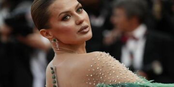 «Многие погибли»: Виктория Боня поделилась опытом восхождения на Эверест