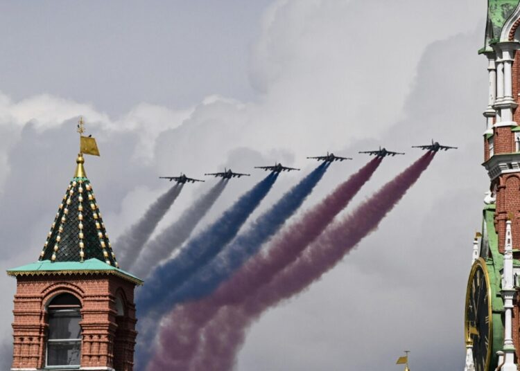 О чем 10 минут на параде Победы 9 мая говорил Владимир Путин