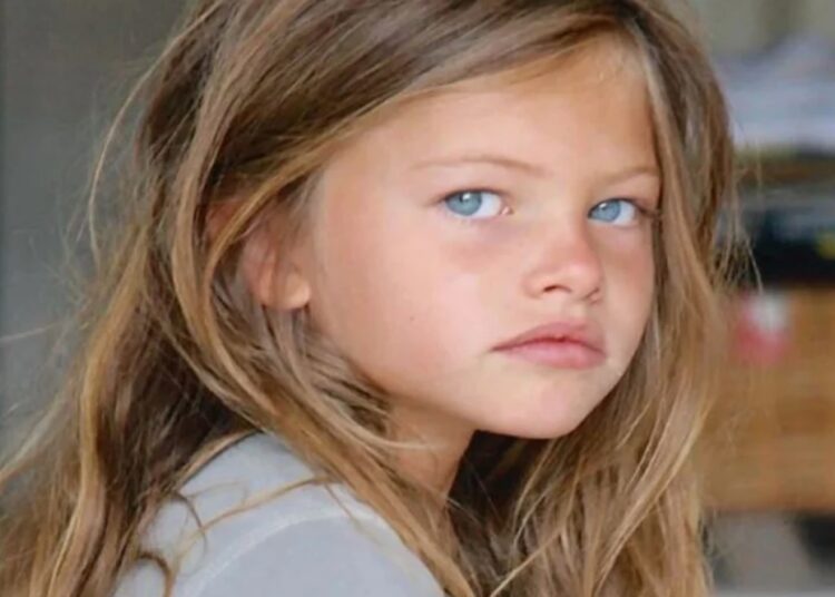 Какой стала повзрослевшая самая красивая девочка в мире. Фото