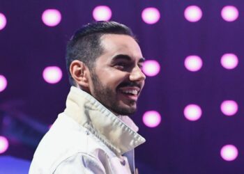 Тимур Родригез завершил развод с женой, которую бросил в телефонном разговоре