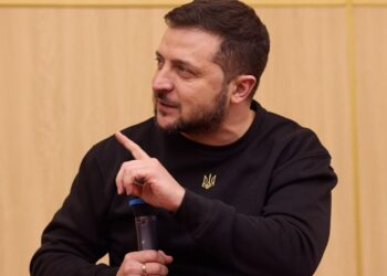 Почему Зеленский так злится на гостей из ЕС, которые приедут в Москву 9 мая