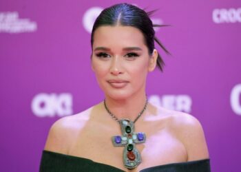 Телеведущая Ксения Бородина решилась на третий брак. Фото пары