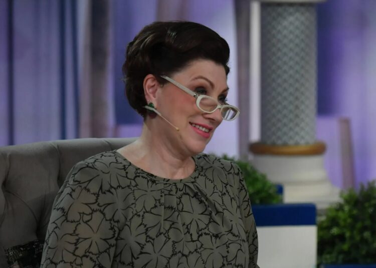 «В Глюкозу пыталась превратиться»: Сябитова прошлась по новому имиджу Гузеевой