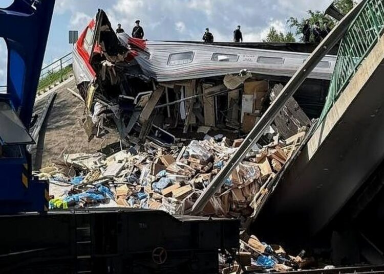 В крушении поезда в Брянской области погибла педиатр хосписа, ехавшая с грудным ребенком