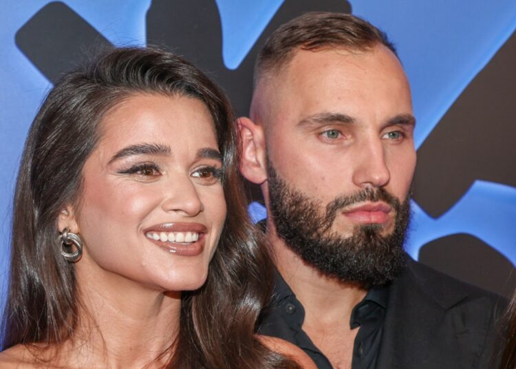 «Мамкин гонщик»: муж Бородиной набрал на машине жены штрафов на 280 тысяч рублей