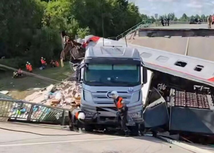 Подсчитаны количество и масса взрывных устройств, подорвавших мост в Брянской области