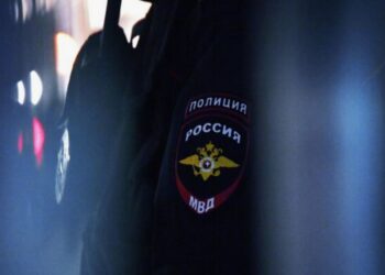 Найдено тело россиянина, уплывшего в море на бочке с горючим