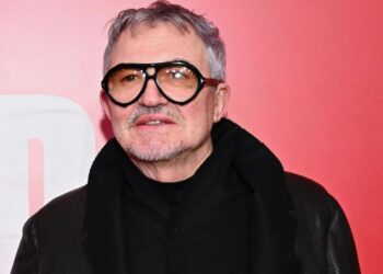 «Сообщество инфоглистов»: Дибров высказался о слухах о своем запое на фоне ухода жены