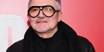 «Сообщество инфоглистов»: Дибров высказался о слухах о своем запое на фоне ухода жены