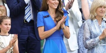 Британцы в шоке: вид похудевшей до 40 кг после лечения рака Кейт Миддлтон удивил многих