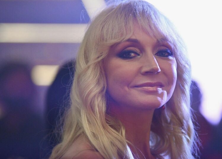 Кристина Орбакайте обвинила Пугачеву в хейте, который на нее обрушился