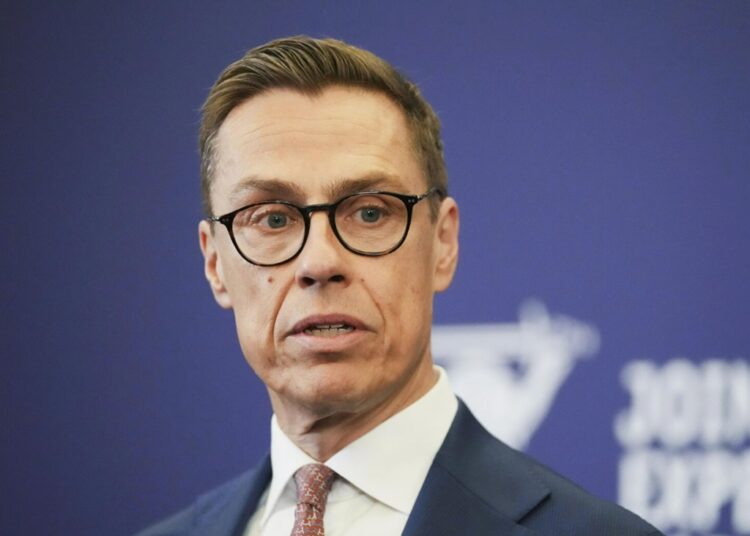 Финский президент Стубб сравнил свою страну с Украиной на встрече с Трампом