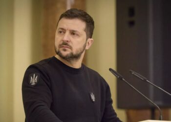 Зеленский ответил на призыв Трампа отказаться от притязаний на Крым