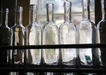 Число жертв суррогатного алкоголя в Ленинградской области достигло 33 человек