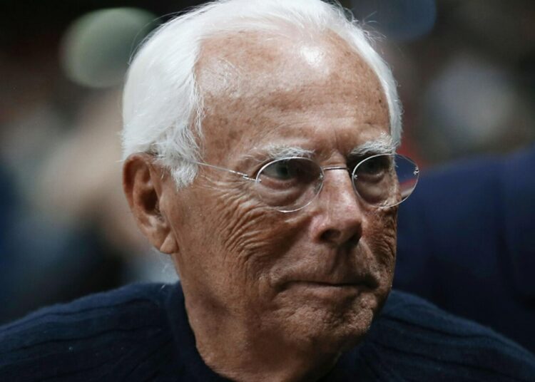 Скончался всемирно известный модельер Джорджо Армани