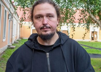 Наследник художника Сафронова смог похудеть на 160 кг. Фото до и после