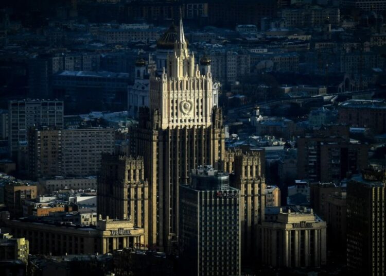 В МИД РФ рассказали, что нужно для проведения трехстороннего саммита по конфликту на Украине