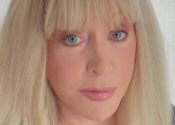 Пугачева, улыбаясь, отреагировала на возмущение россиян из-за скандального интервью