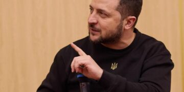 Зеленский со всех трибун кричит о разрешении Трампа бить по объектам на территории России