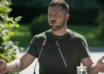 Зеленский снова говорит о Путине и о «лицах»