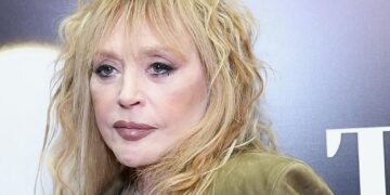 Россияне узнали, куда уходит немаленькая пенсия Аллы Пугачевой