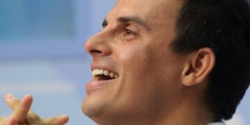 Певец из «Иванушек International» первый раз станет отцом