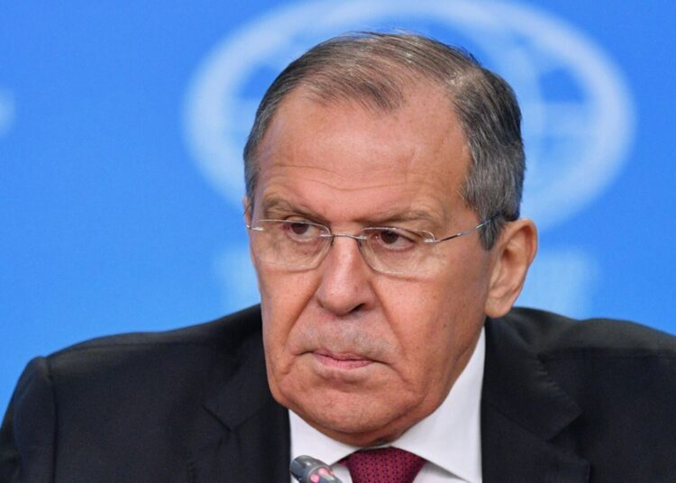 МИД РФ: немедленно прекращать огонь на Украине опасно