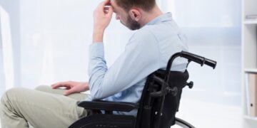 «Три банки натощак»: 22-летний россиянин оказался в инвалидном кресле из-за энергетиков