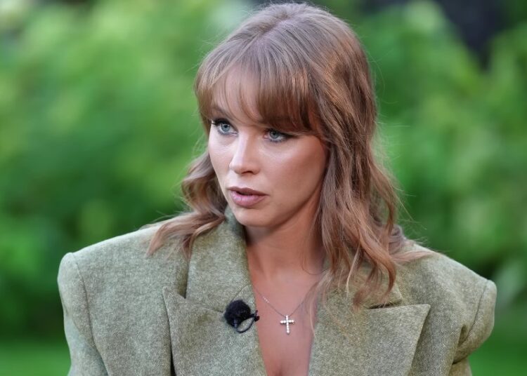 «Незаконная связь»: любовная идиллия Дибровой находится под угрозой из-за статуса Товстика