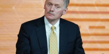 «Никакого дискомфорта»: в Кремле высказались об «охлаждении» сим-карт россиян после возвращения из-за границы