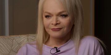 «Цинизм высшей пробы»: россиян возмутила реклама «Жилищной лотереи» с Ларисой Долиной