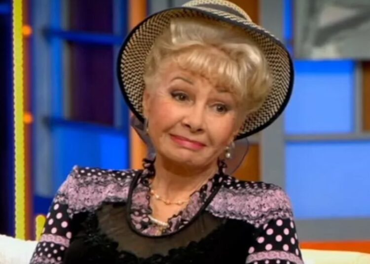 Личная драма Шарыкиной: как сложилась судьба актрисы после съемок в известной телепередаче