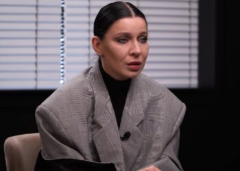 Певица Елка убрала Борисполь из своего хита