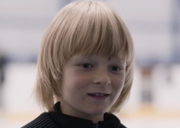 К Гном Гномычу приехала скорая после ледового шоу