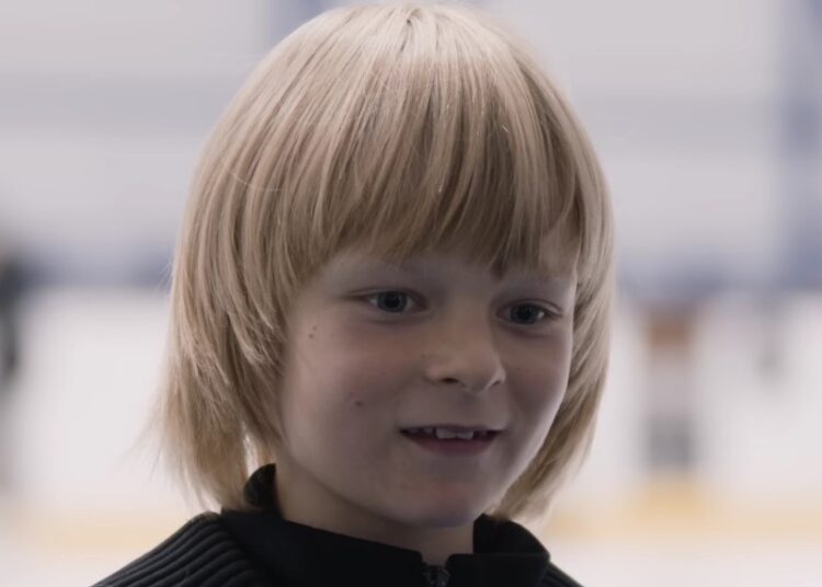 К Гном Гномычу приехала скорая после ледового шоу