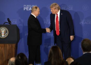 Большая сделка Трампа и Путина: стали известны детали мирного плана по Украине