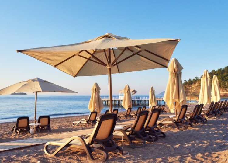 На турецком курорте при загадочных обстоятельствах исчезла российская туристка