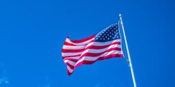 В США призвали не допустить России и Китаю устанавливать «глобальные стандарты»