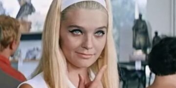 Могила звезды советского кино оказалась заброшенной