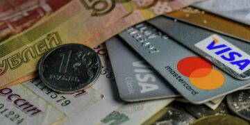 Новые ограничения в СБП: можно ли теперь переводить деньги самому себе