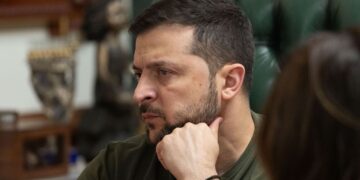 Зеленский впал в отчаяние и потерял адекватность