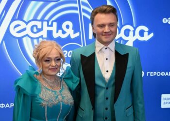 Надежда Кадышева готовит сына Григория к карьере всенародного певца