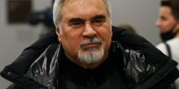 Покинувший Россию Валерий Меладзе заработал 20 млн рублей за концерт в Санкт-Петербурге